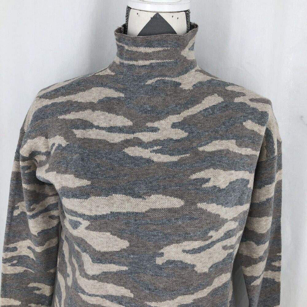 Tahari Camo Print Mock Neck Pullover Sweater Tan Gray Brown Thick Knit Small